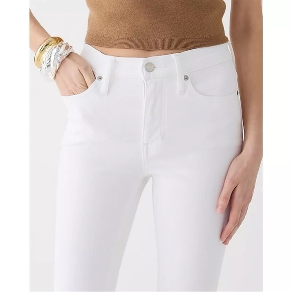 J Crew 9” Demi Boot Crop Off-White Frayed Jeans Size 26T - Picture 3 of 11